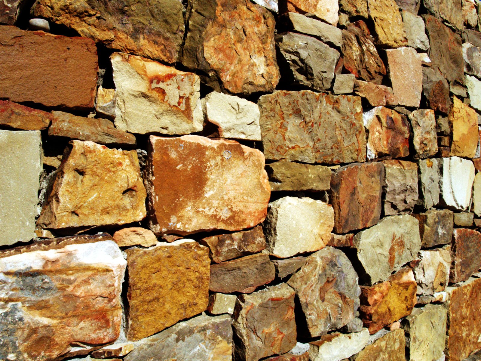 rocky-wall-1178408.jpg